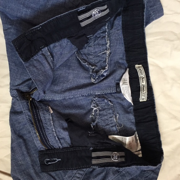 H&M Denim Shorts - Picture 6 of 6